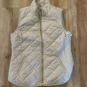 Old Navy Zip Up Puffer Vest